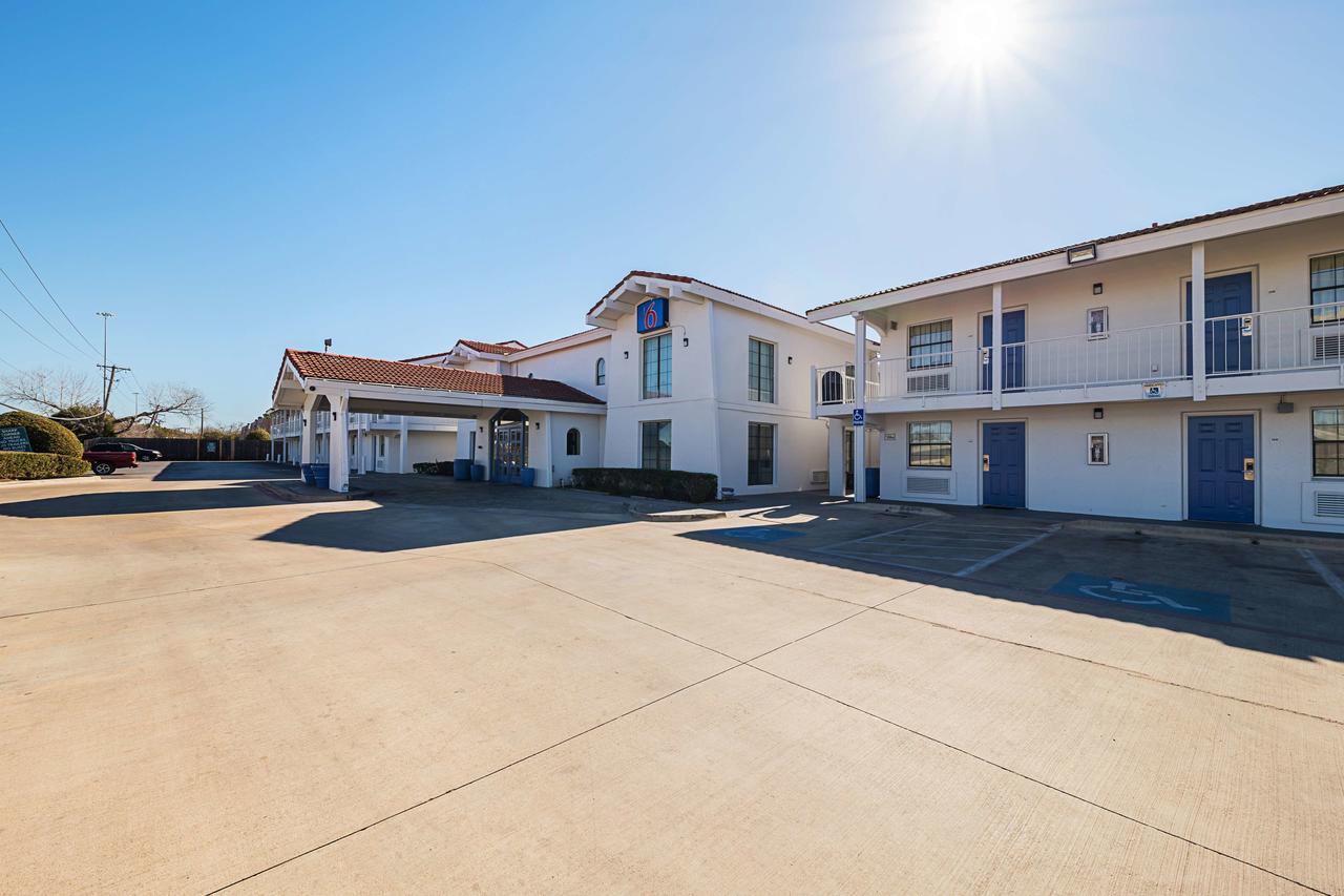 Motel 6-Grand Prairie, Tx - Interstate 30 Εξωτερικό φωτογραφία