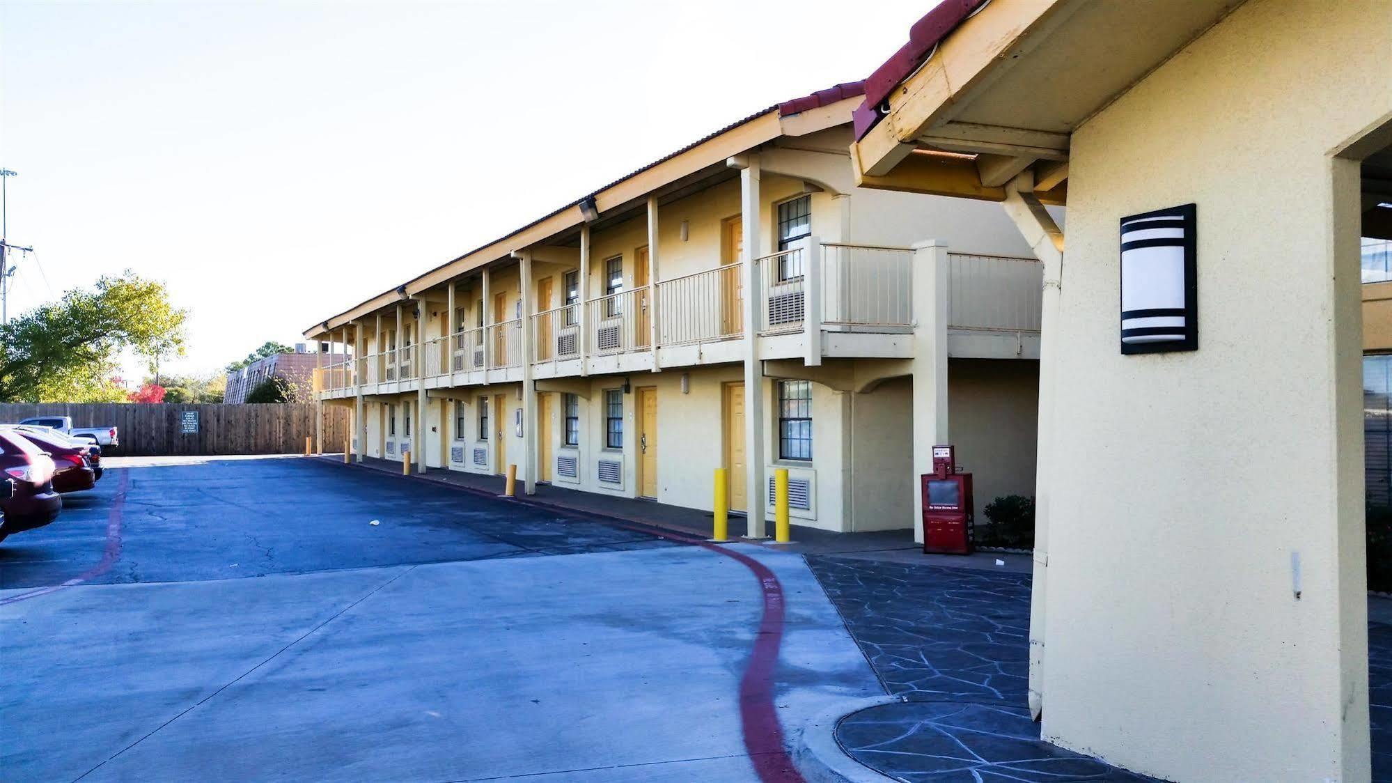 Motel 6-Grand Prairie, Tx - Interstate 30 Εξωτερικό φωτογραφία