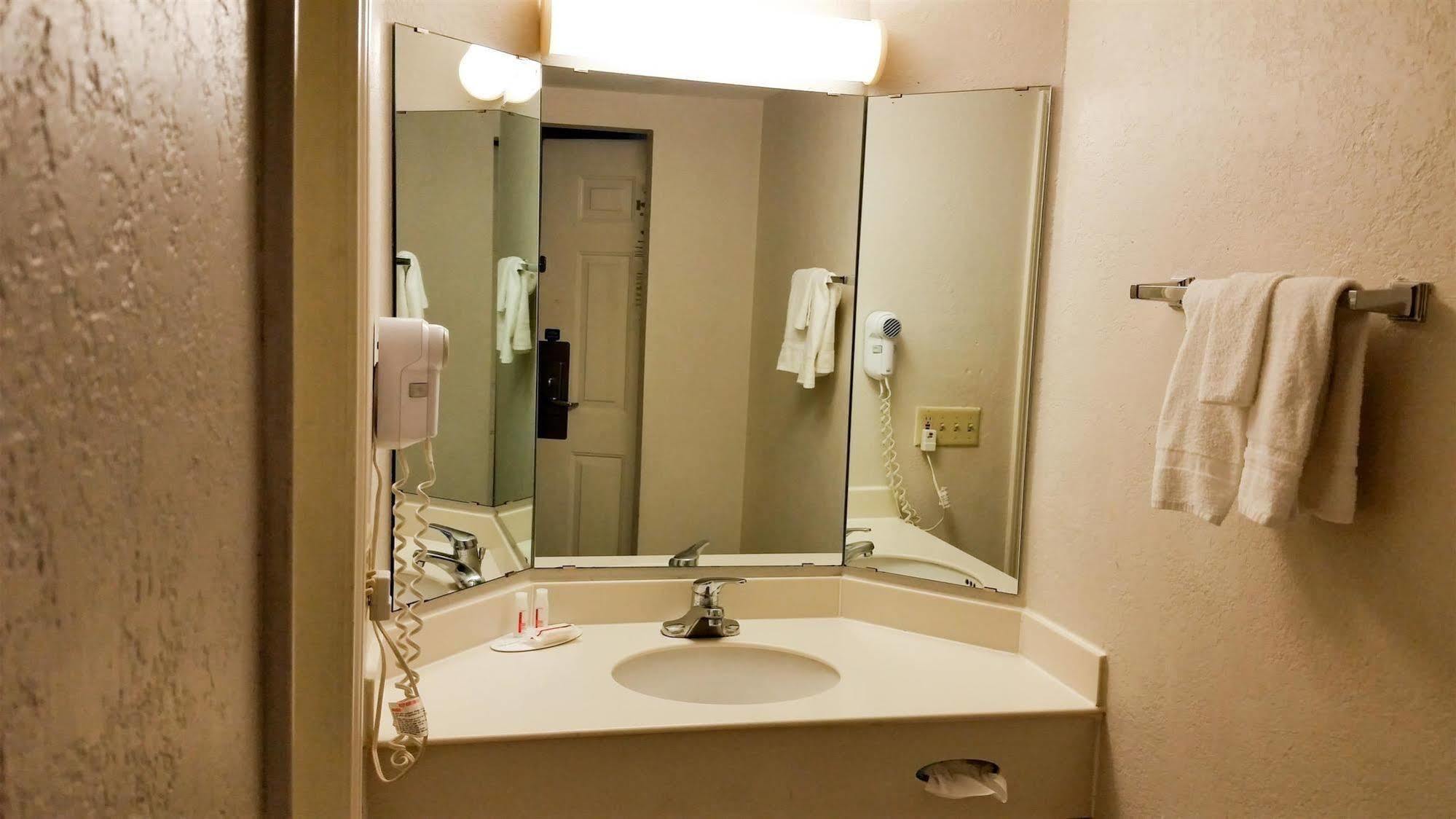 Motel 6-Grand Prairie, Tx - Interstate 30 Εξωτερικό φωτογραφία